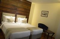 होटल Connaught Royale Delhi 4*